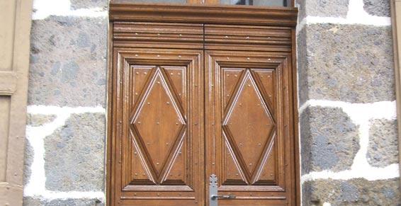 Theron - Charpentes en bois - Vic sur Cère