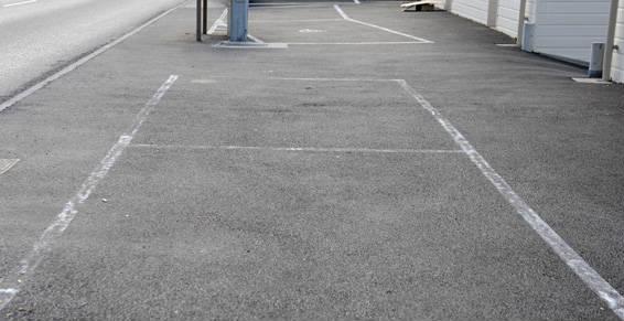 Parkings, cours de villas et d'entreprises en concassé ou en enrobé