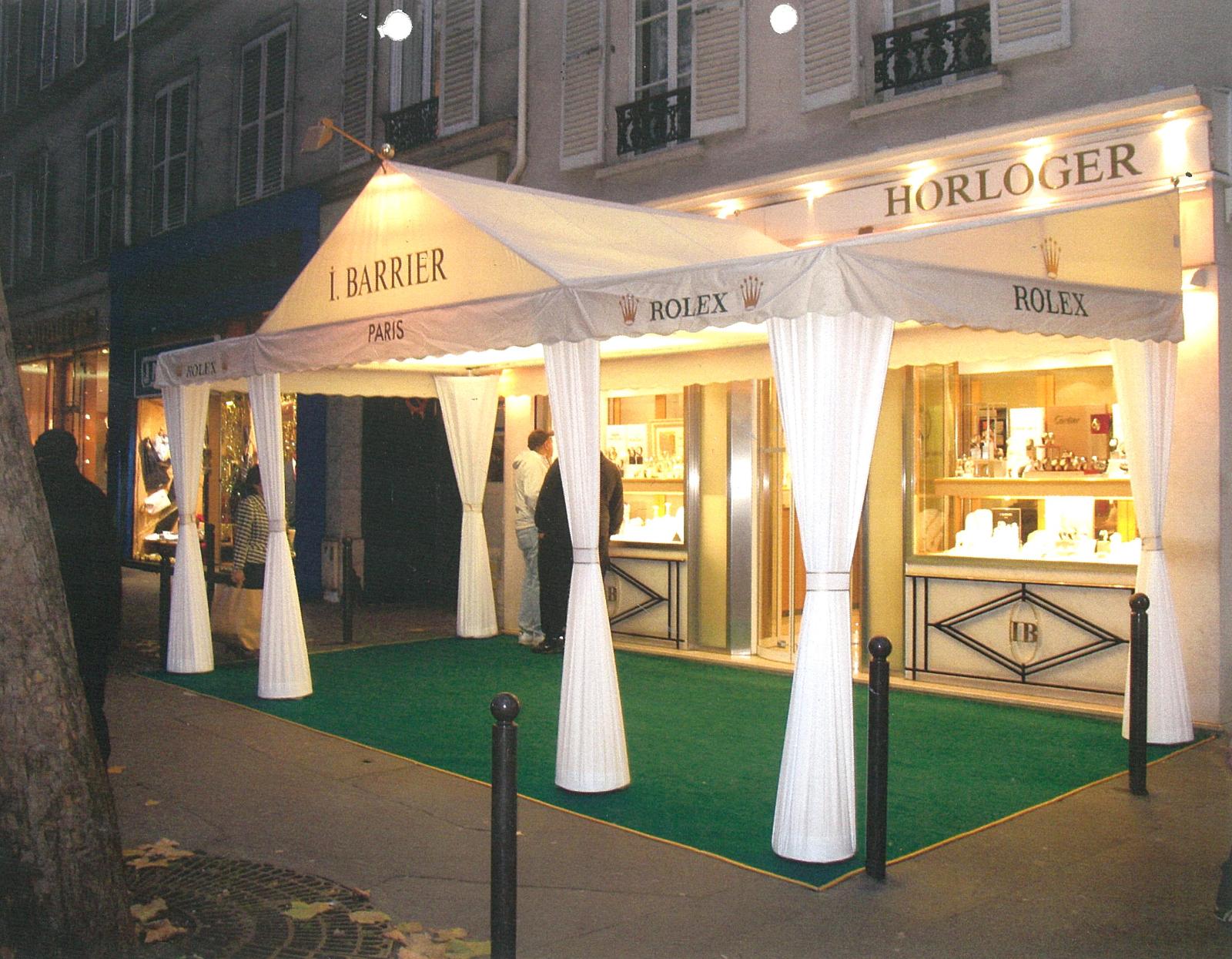 2011 Dais d'accueil pour les fêtes de Noël