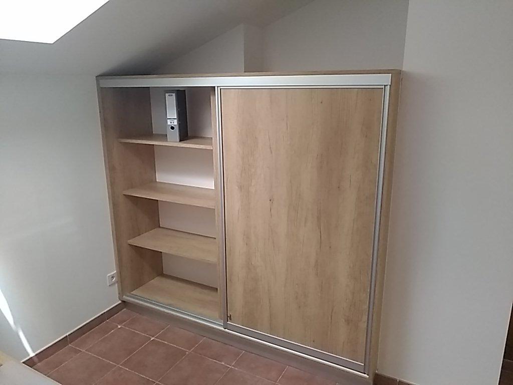 Meuble sous rempant ouvert