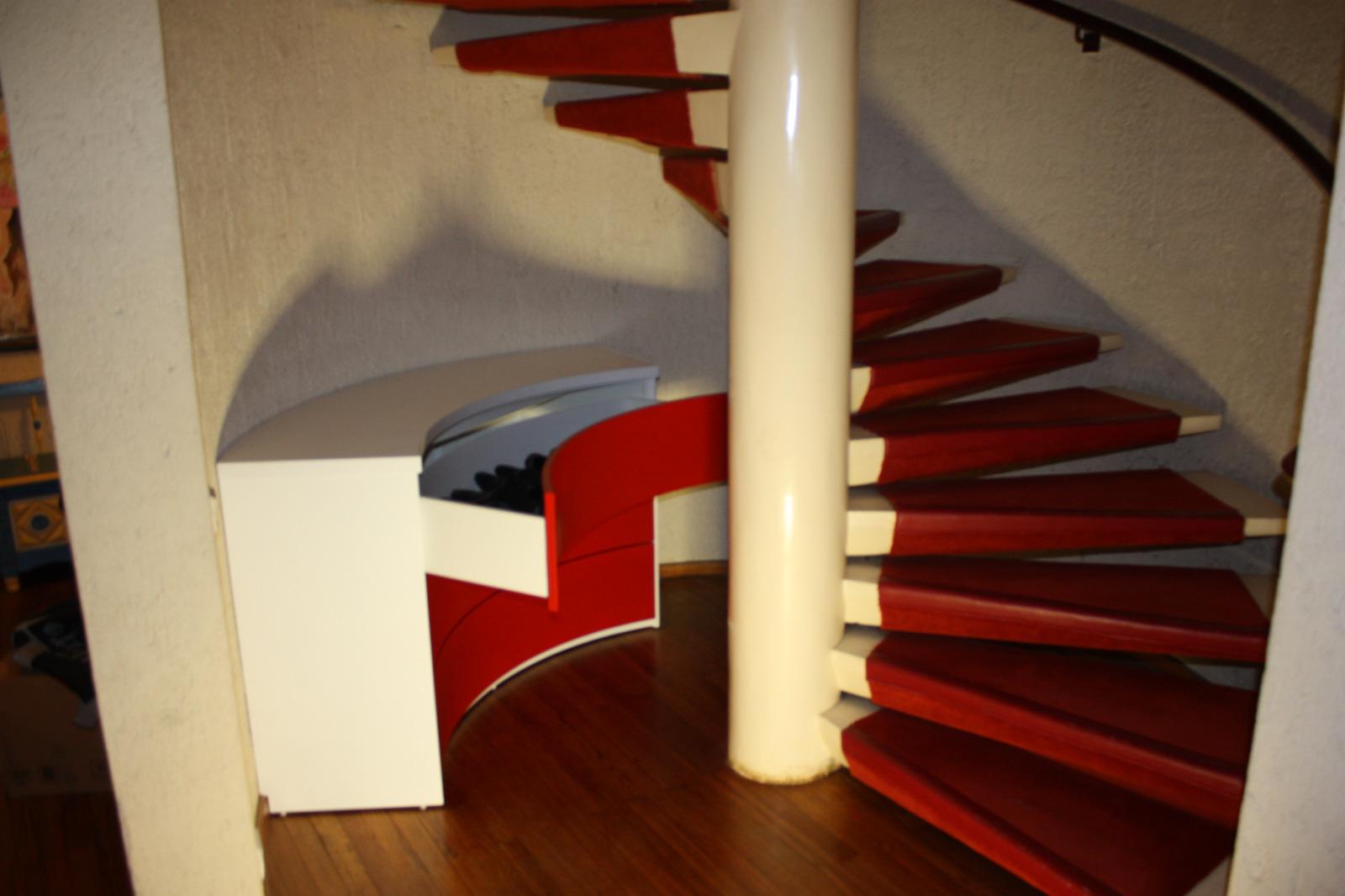 Escalier Bois avec meuble sous escalier