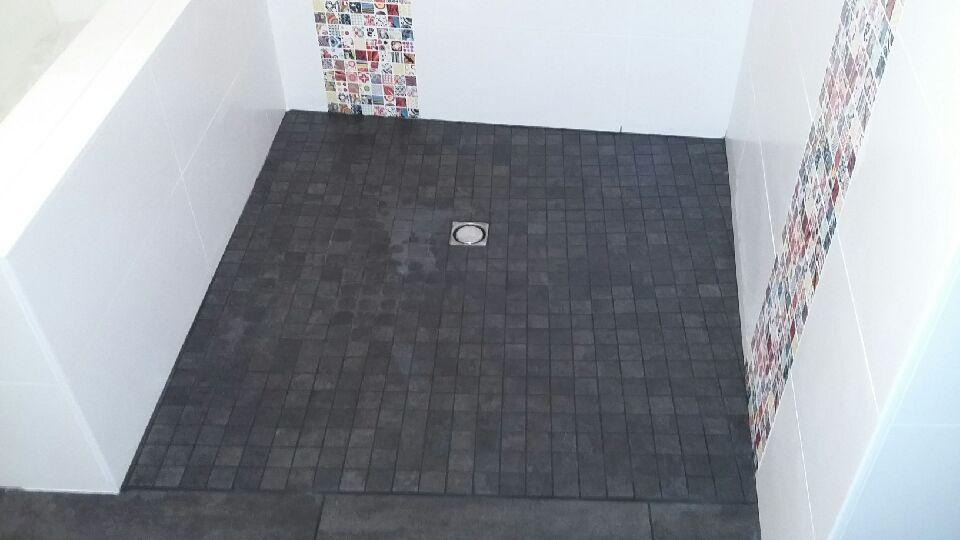 Pose carrelage douche