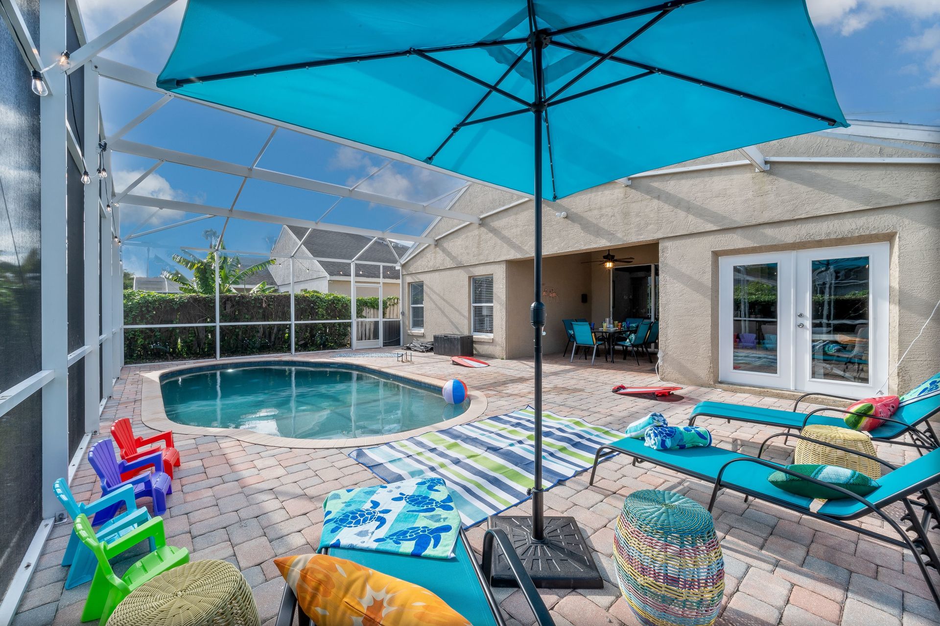 Image showcasing Florida Luxury Vacation Rentals & Short-Term Rentals