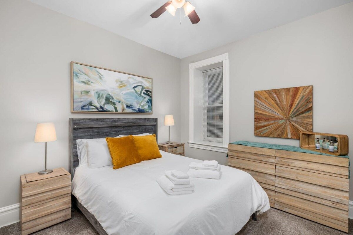 Missouri Luxury Rentals by Home Team Luxury Rentals - Luxury Studio Rentals In St Louis