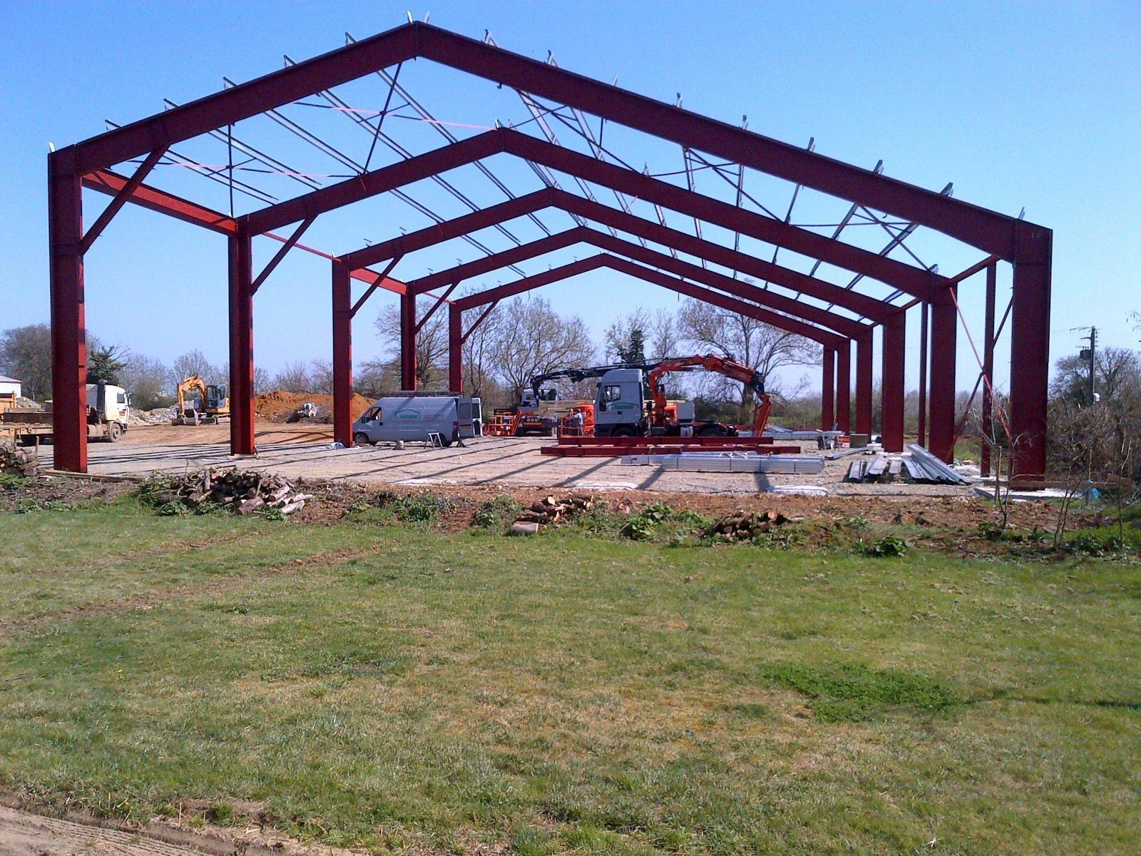 Charpente en cours de montage