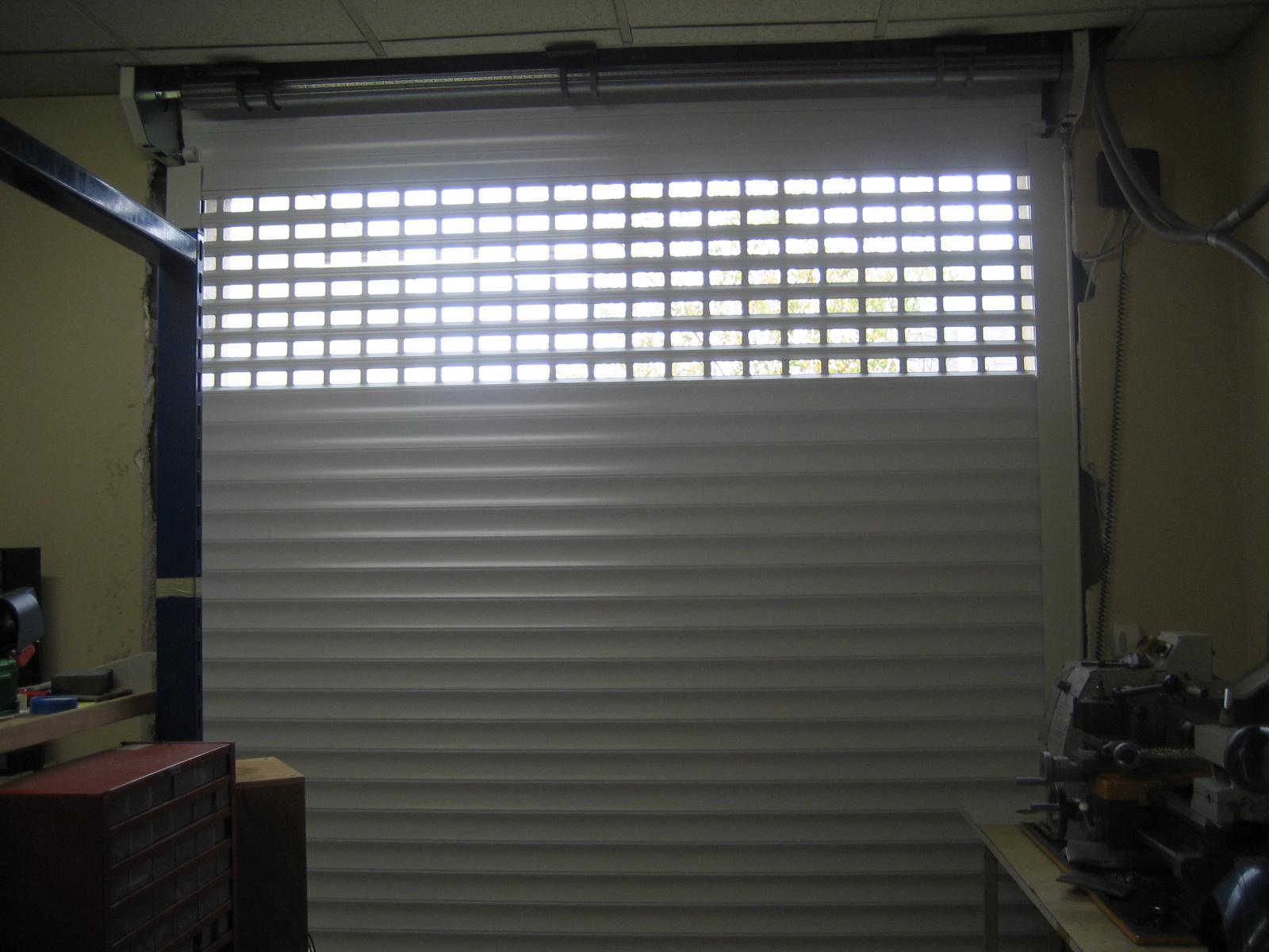 Porte roulante de garage