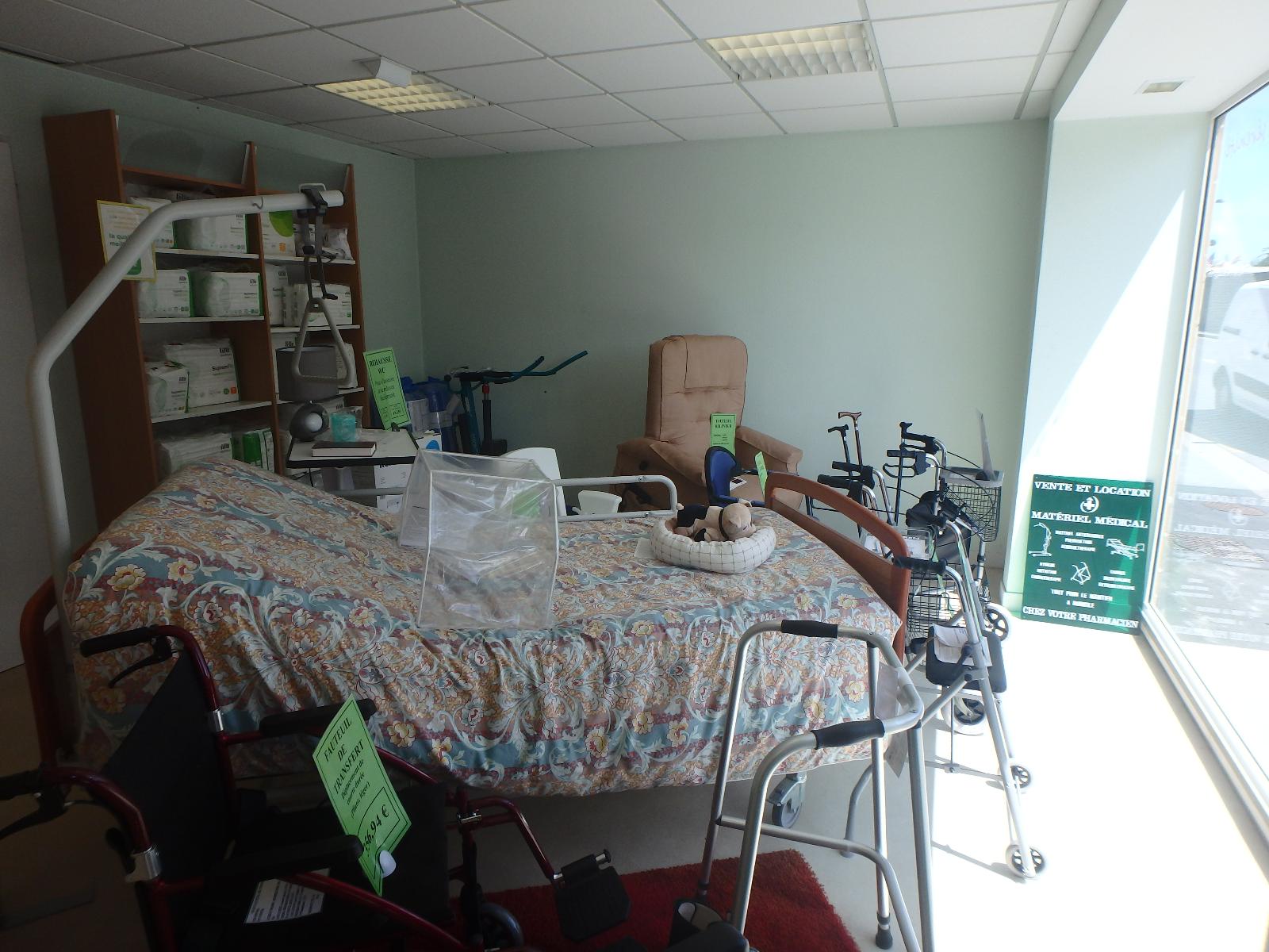 Livraison, vente et réparation de lits médicaux