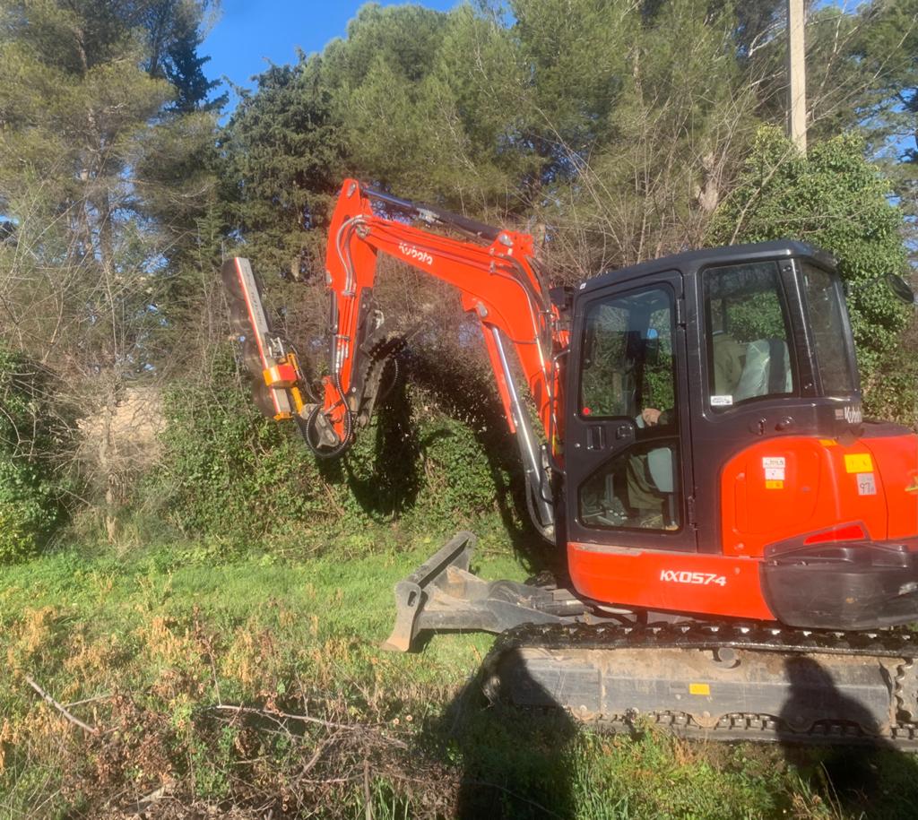457 Chemin De Mangepan Isle Sur La Sorgue