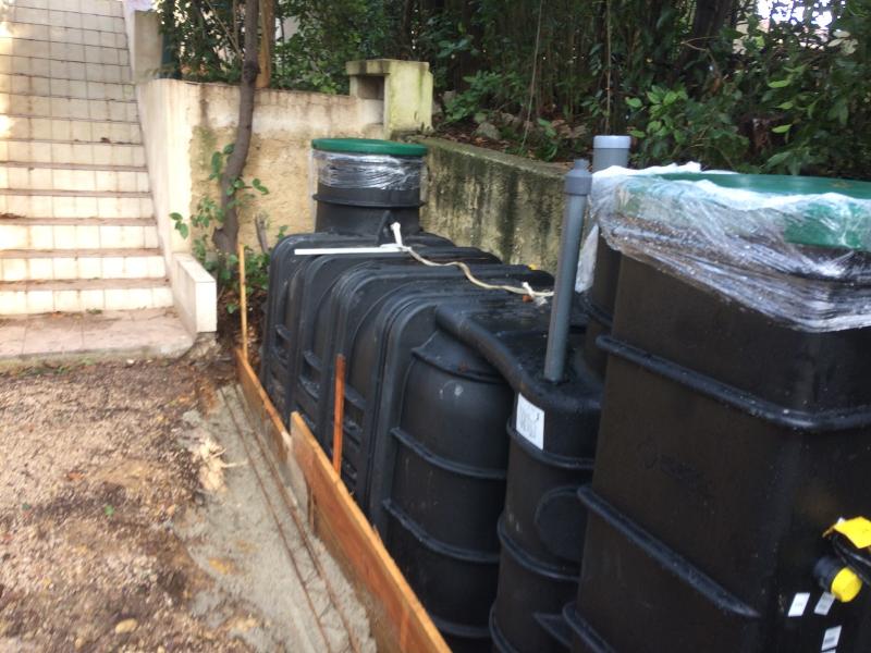 CUGES ASSAINISSEMENT à Cuges les Pins -  Pose d'une micro station