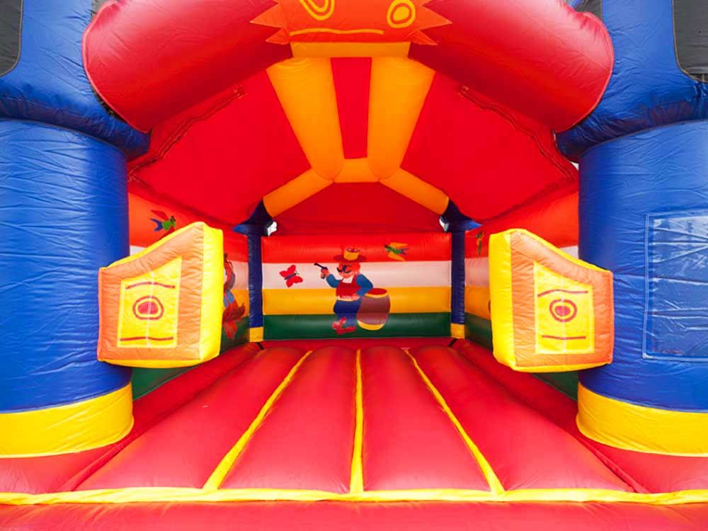 DIYJOTOFUN Hüpfburg XXL Mit Basketballkorb - 5-in-1 Spielarena Für Kinder 3-10 Jahre