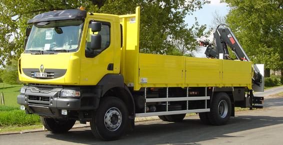 Camions neufs à Maisnil