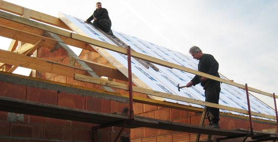 Charpente et mise en place de panneau isolant Bléré