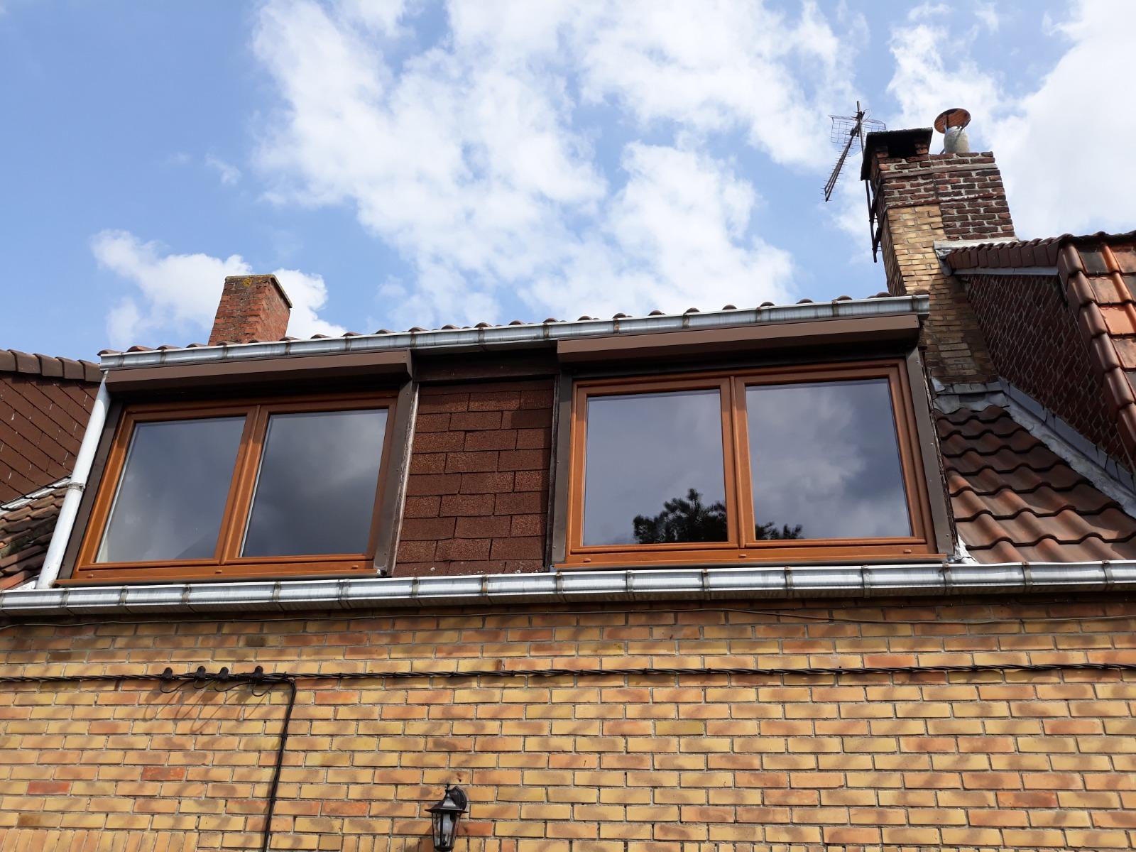 Deux fenêtres de toit bicolore chêne doré