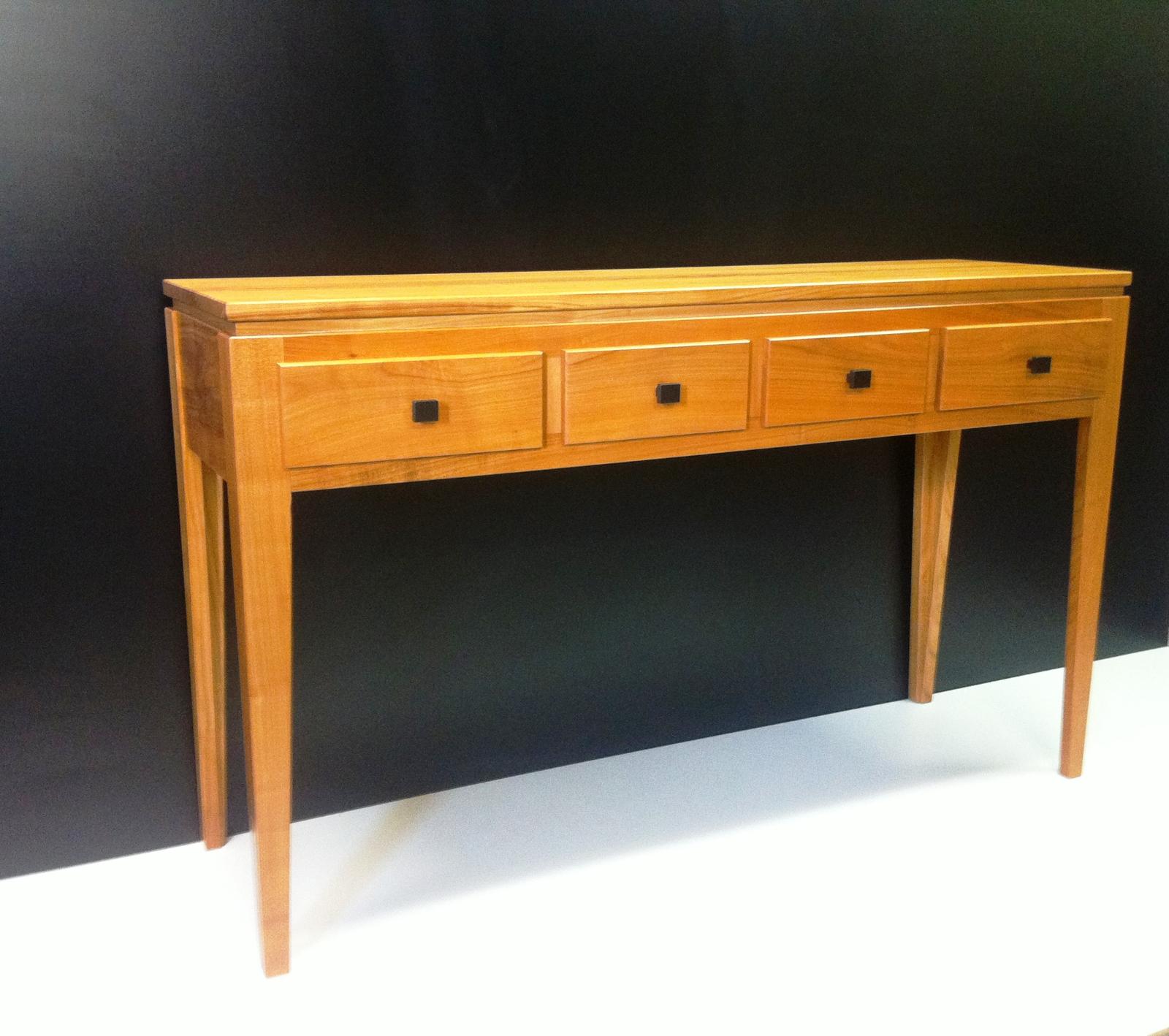 Console finition huilée