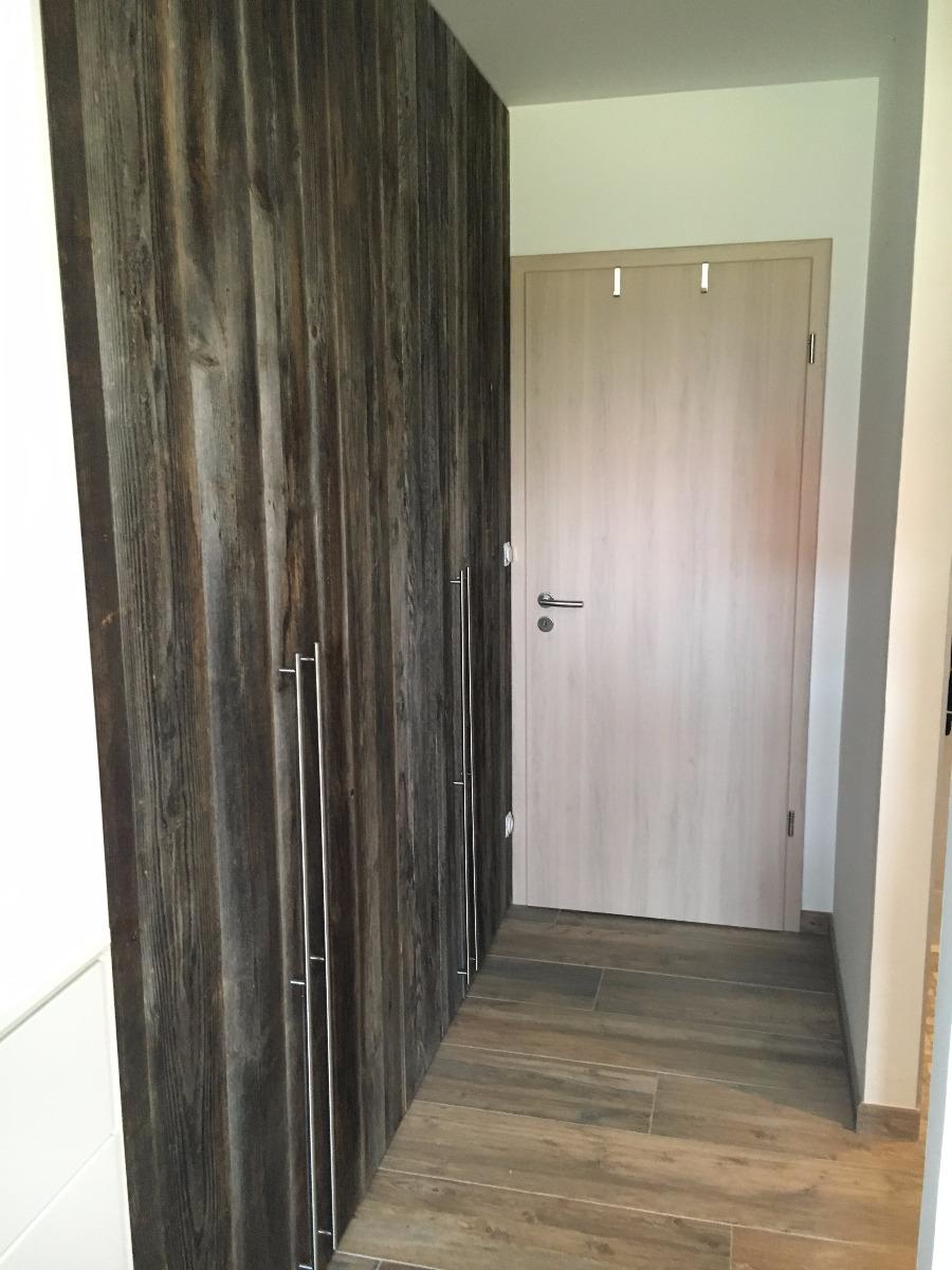 Façade sapin vieillit