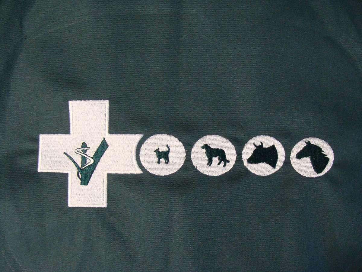 Broderie pour cabinet vétérinaire