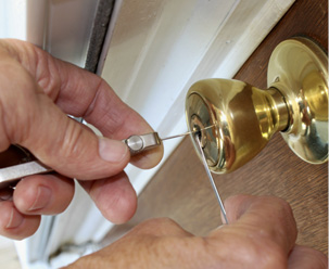 שירותי מנעולנות