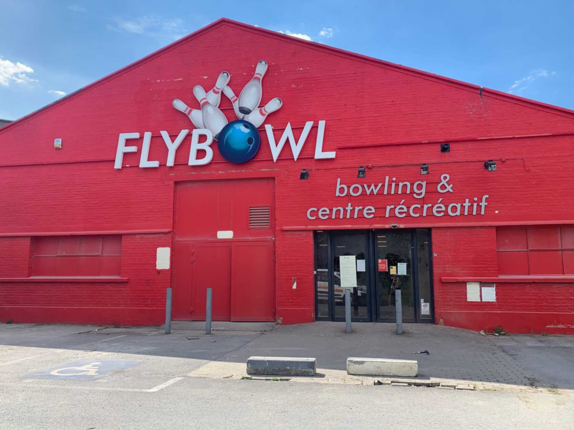 FlyBowl SPRL page banner