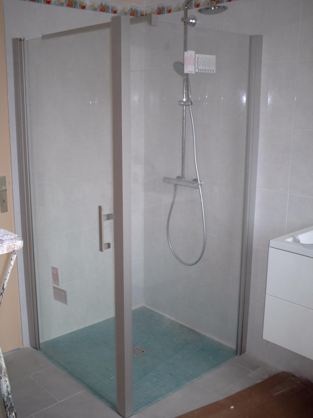 douche de plain pied pour PMR