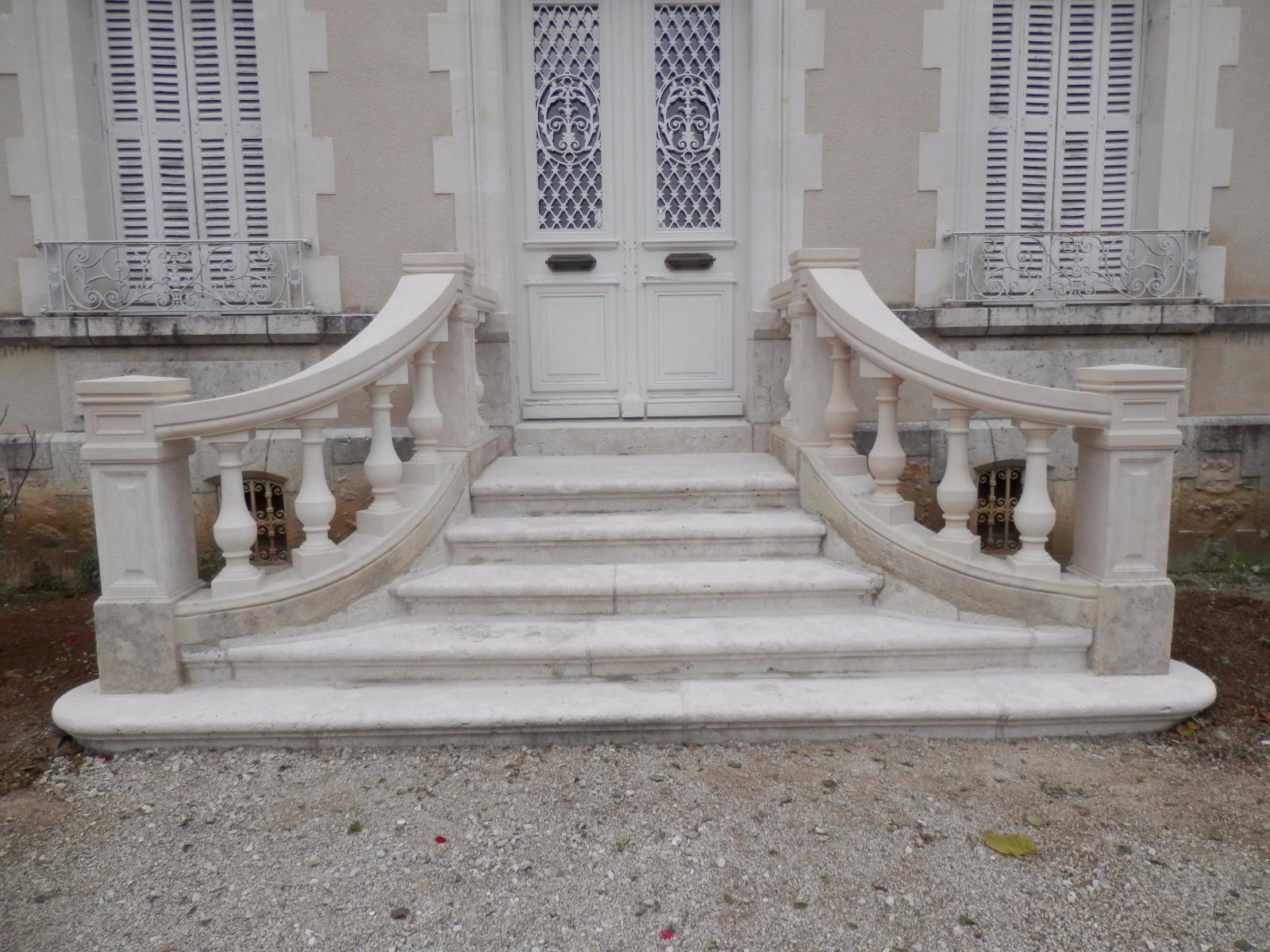 escalier en pierre aprés travaux