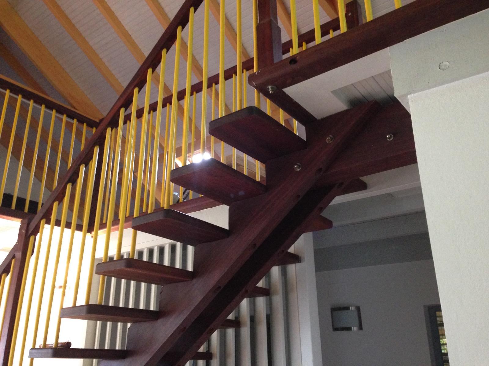 Menuiserie à Sainte-Rose en Guadeloupe, RENOV'ELEC