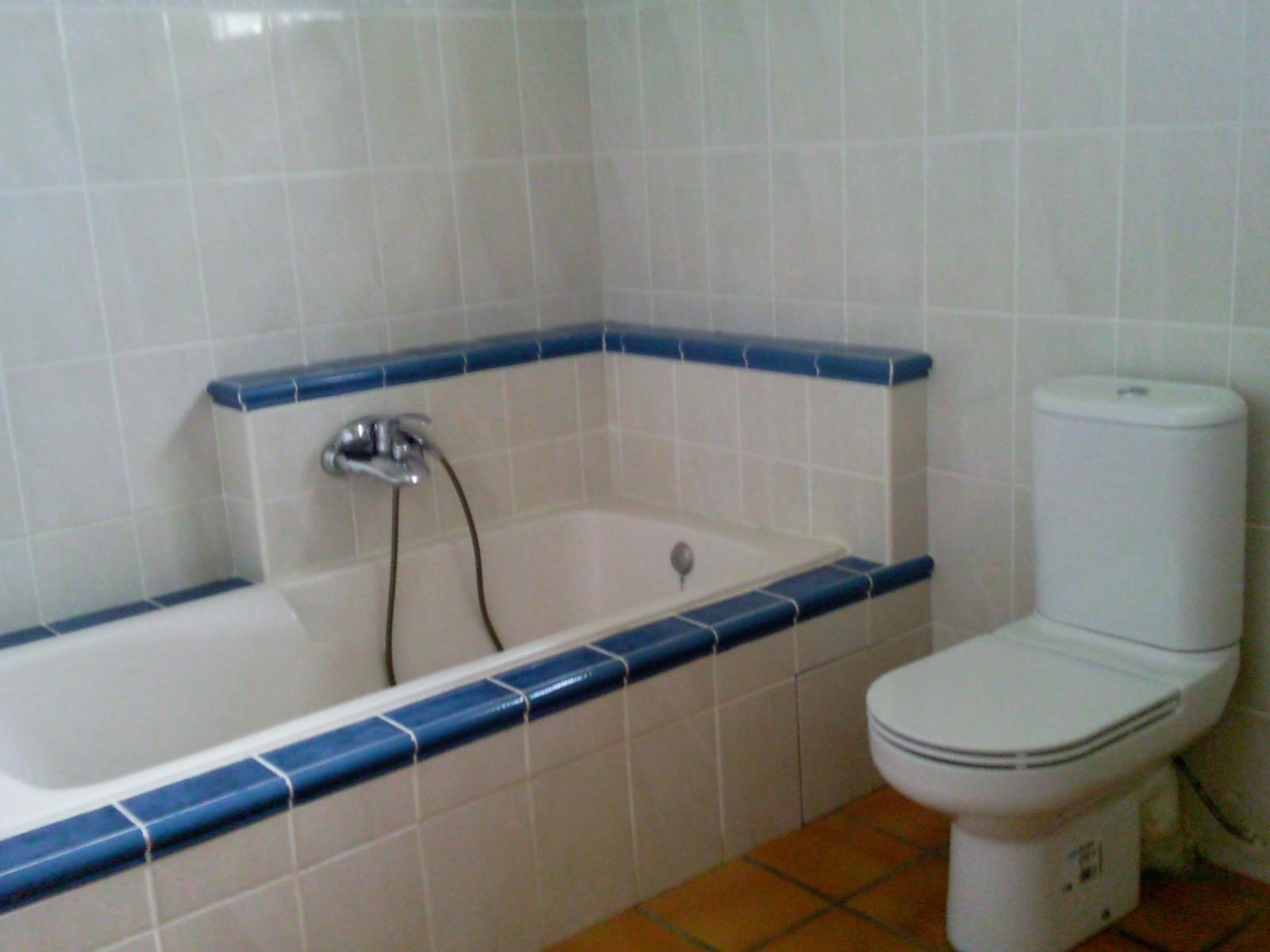 Plomberie/Sanitaires, carrelage, étanchéité et agencement salle de bai