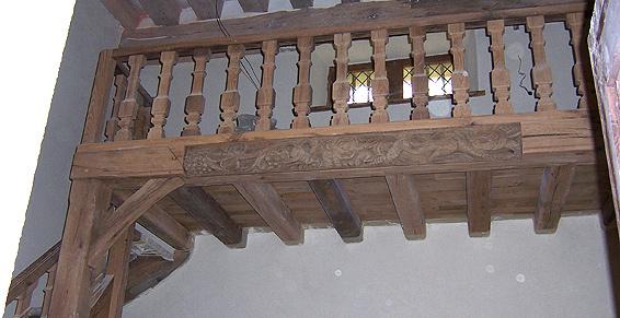 L'entreprise Le Bihanic, Cernay-la-Ville rénove les escaliers de style