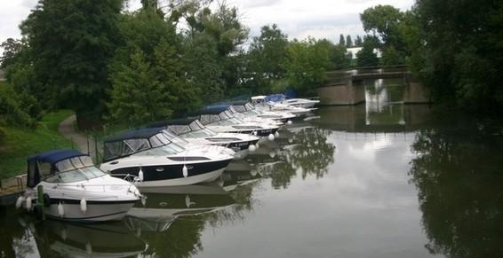 Station Motonautique de la Moselle - bateaux de plaisance