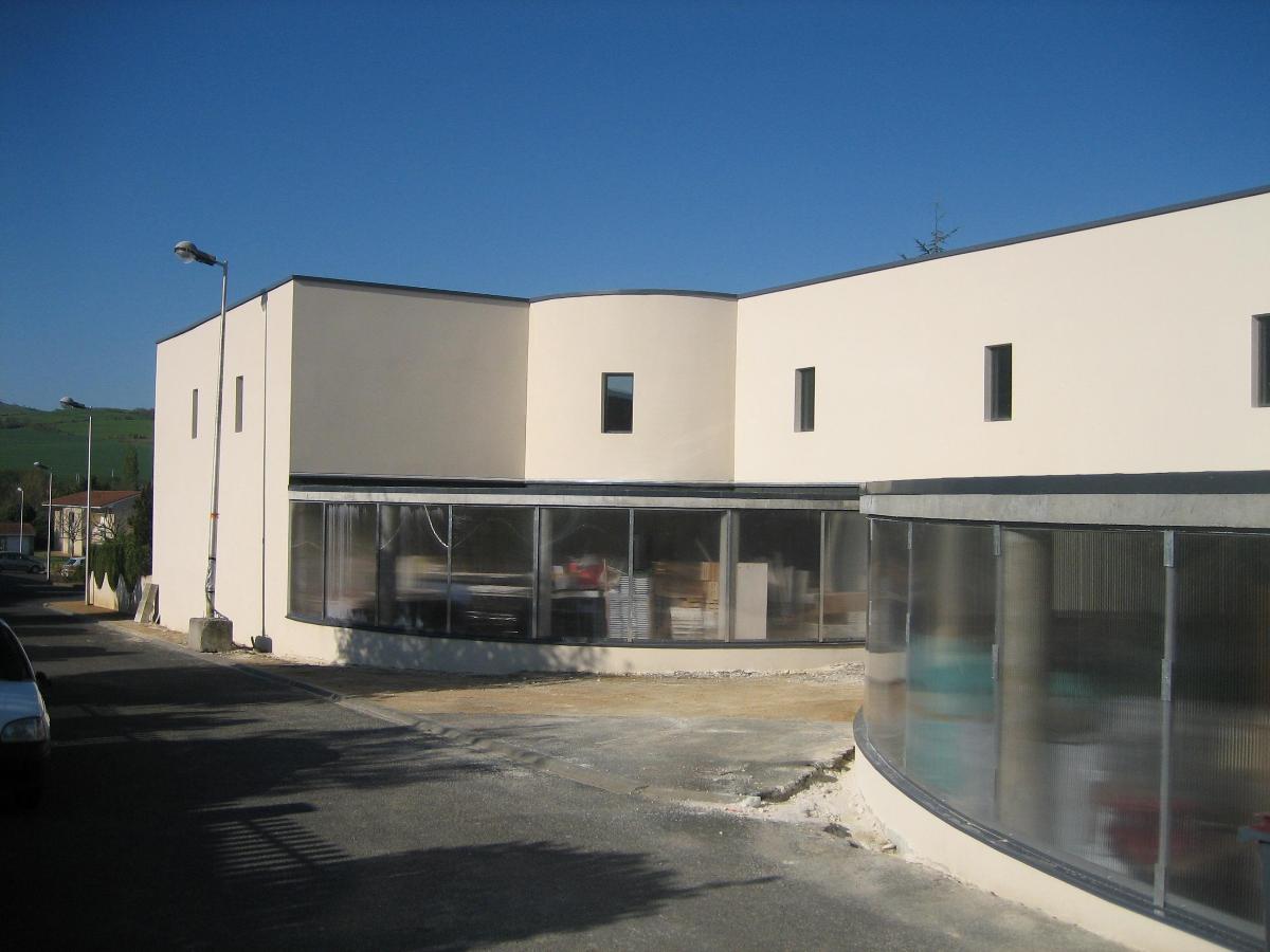 Super U Vic le Comte. Dômebat à Aubière