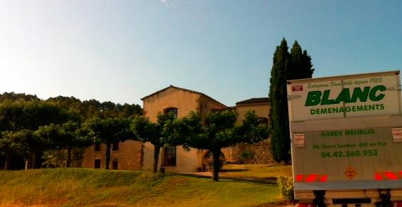 Blanc à Aix-en-Provence - Déménagements premium et de prestige