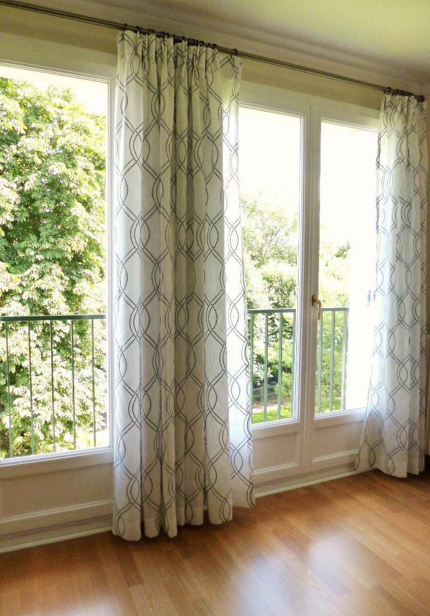 Voilages façon tapissier