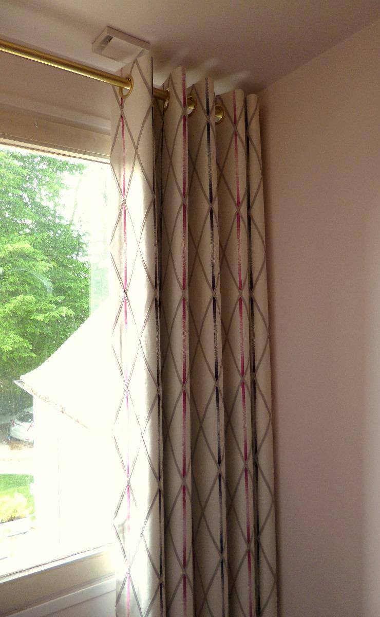 Rideaux doublés à oeillets