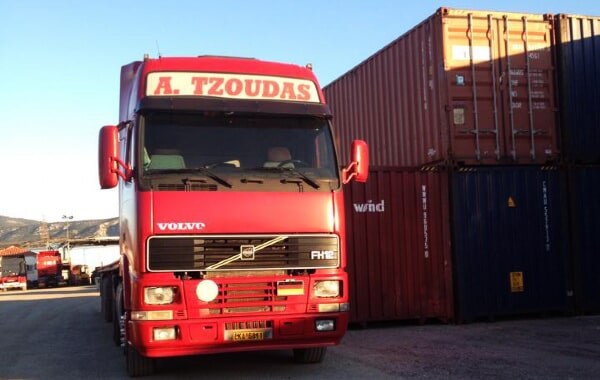 Containers  ΤΖΟΥΔΑΣ ΜΕΤΑΦΟΡΙΚΗ Α.Ε.