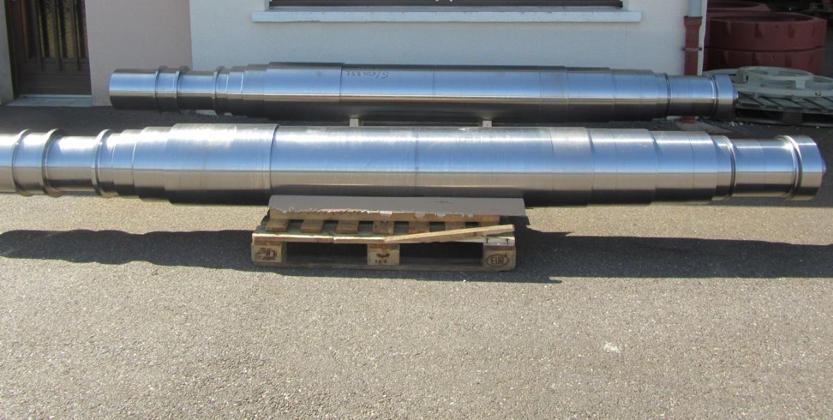 Pièces usinées sur tour 6 m