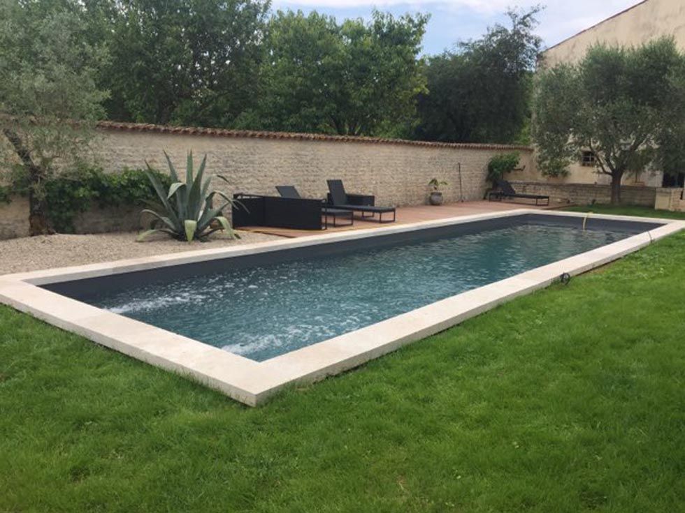 Aménagement de terrasse avec des carreaux