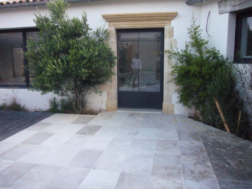 Pierre tradition 60x40 n 5 pour un perron de maison