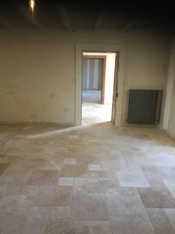 Travertin opus 16 en intérieur