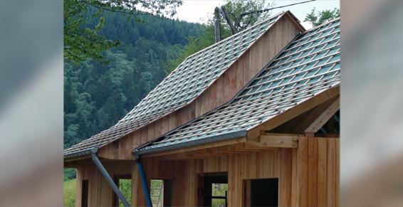 Maison en bois en cours de construction