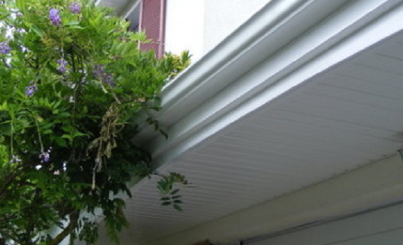 Alliances Couverture s'occupe de la pose de vos sous faces alu