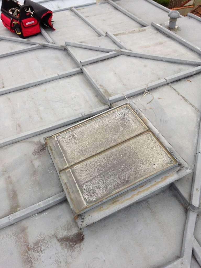 Alliances Couverture : Remplacement d'un Vasistas par une fenêtre coupole VELUX