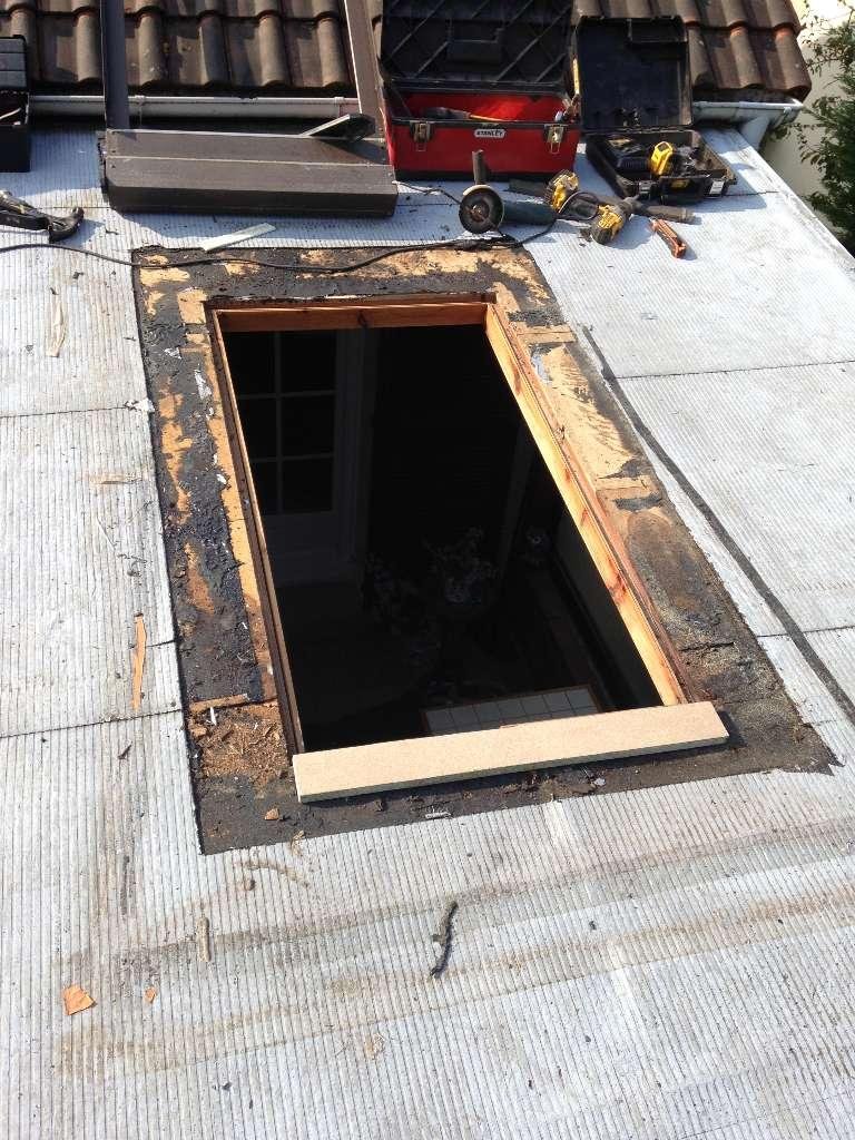 Alliances Couverture :Remplacement d'un VELUX avec une étanchéité en périphérie