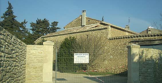 M San Jose Jérôme - Maçonnerie - Grillon - Clôture en pierre