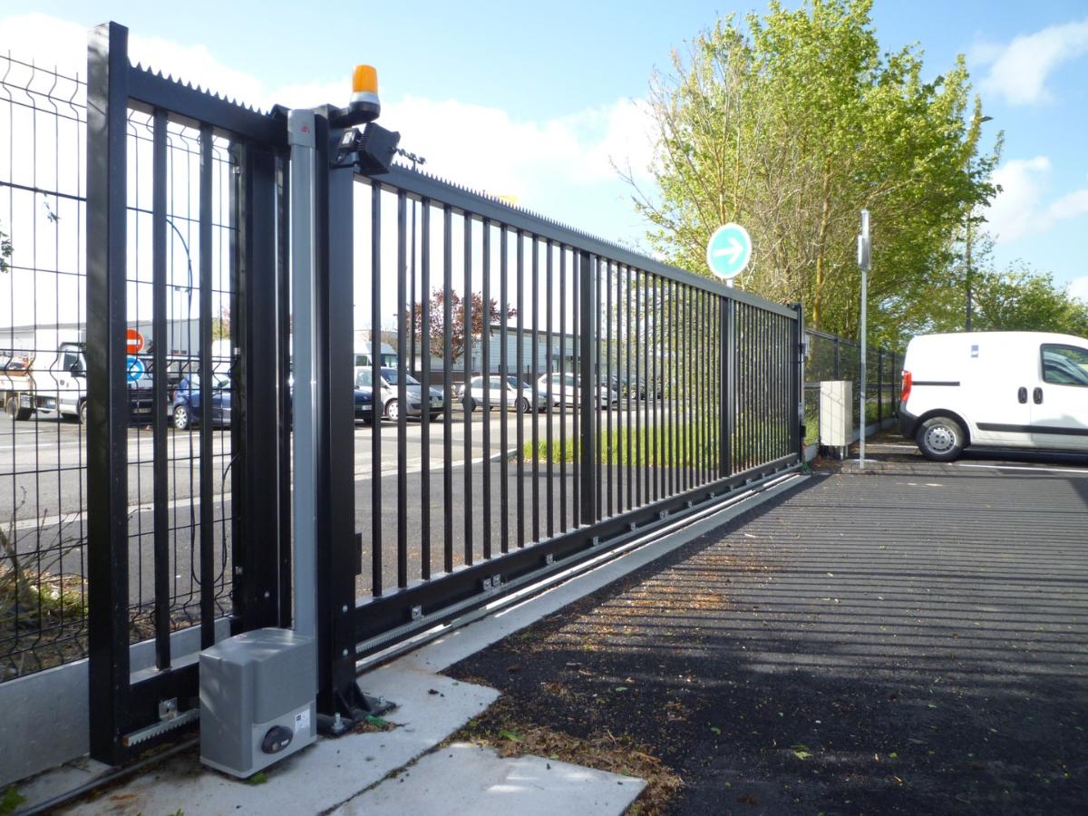 portail coulissant industriel Chantonnay