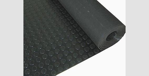 Tapis caoutchouc à pastilles