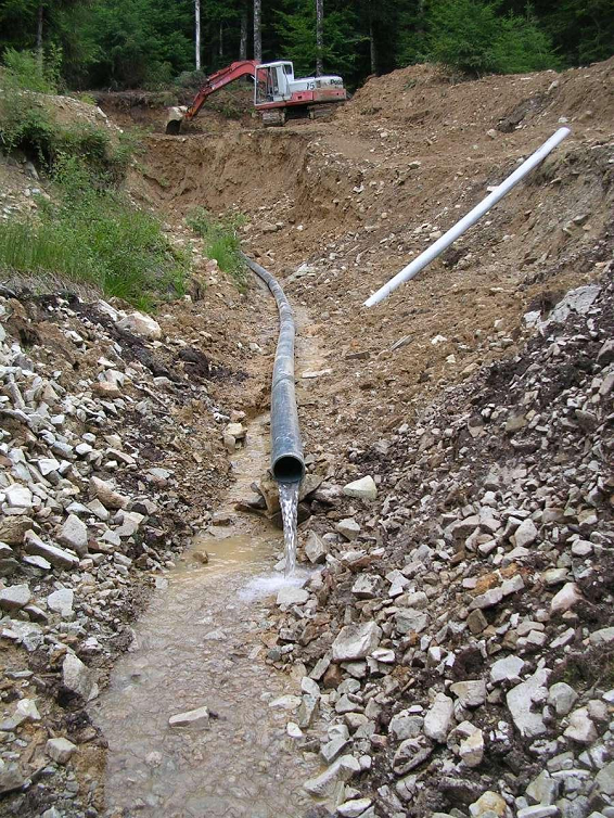 Terrassement et captage de sources eau potable à saint victor montvian