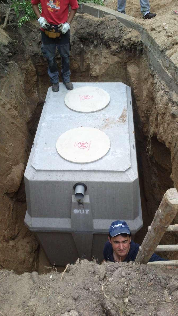 Installation de micro-station d'épuration à Sermentizon  avec Crocombe