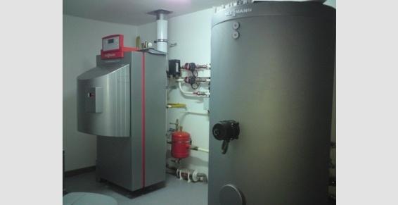 Chaudière gaz condensation et chauffe-eau solaire