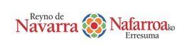 Logotipo del gobierno de Navarra con emblema floral multicolor y texto en español/vasco sobre fondo blanco.