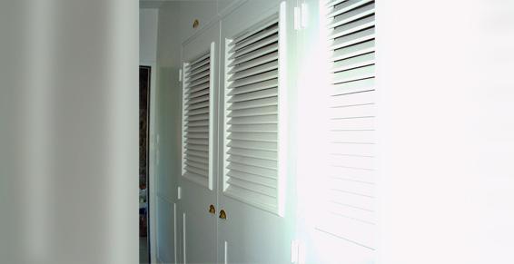 Portes persiennées artisanales-Le Roy Menuiserie