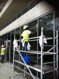 Nettoyage industriel avec Euronet sur la Côte d'Azur